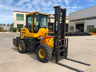 越野叉车930